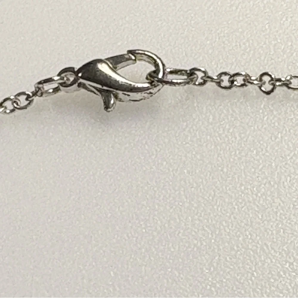 Big Sister Flower Accent 15” Silver Tone Necklace